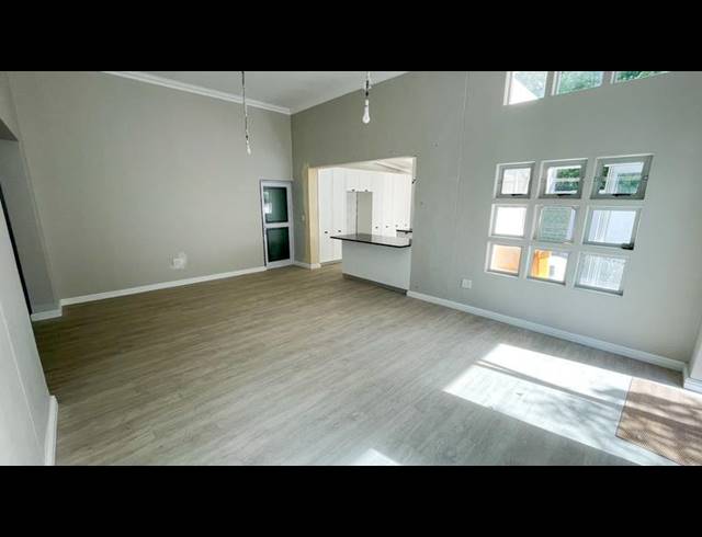 2 BEDROOM PROPERTY TO RENT IN SOMERSET WEST
